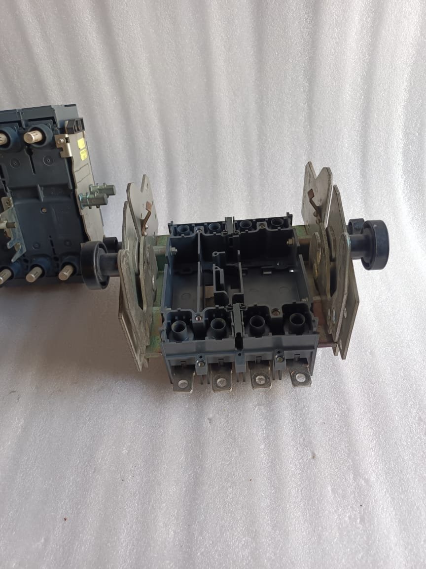 A06B-6096-H207 FANUC SERVO AMPLIFIER MODULE A06B6096H207 thumbnail 1527