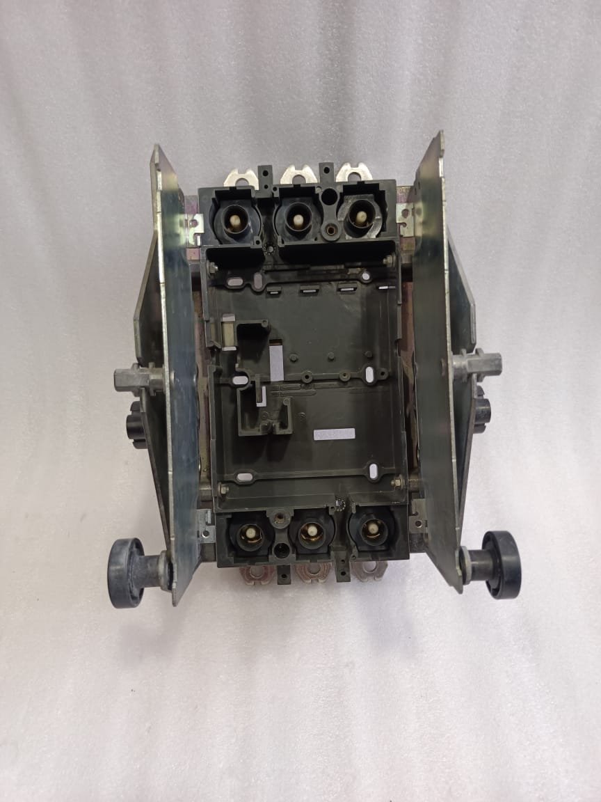 A06B-6096-H207 FANUC SERVO AMPLIFIER MODULE A06B6096H207 thumbnail 1564