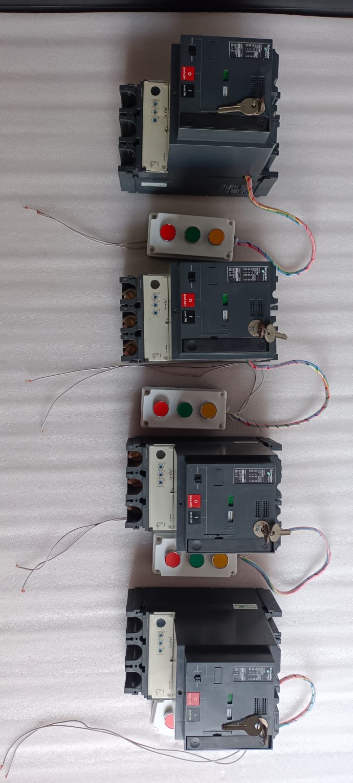 A06B-6096-H207 FANUC SERVO AMPLIFIER MODULE A06B6096H207 thumbnail 1588