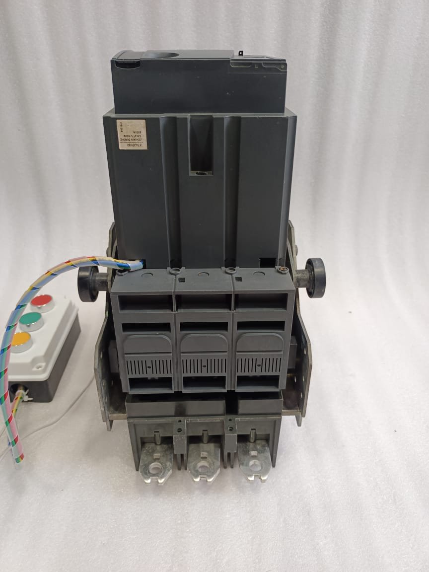 A06B-6096-H207 FANUC SERVO AMPLIFIER MODULE A06B6096H207 thumbnail 1556