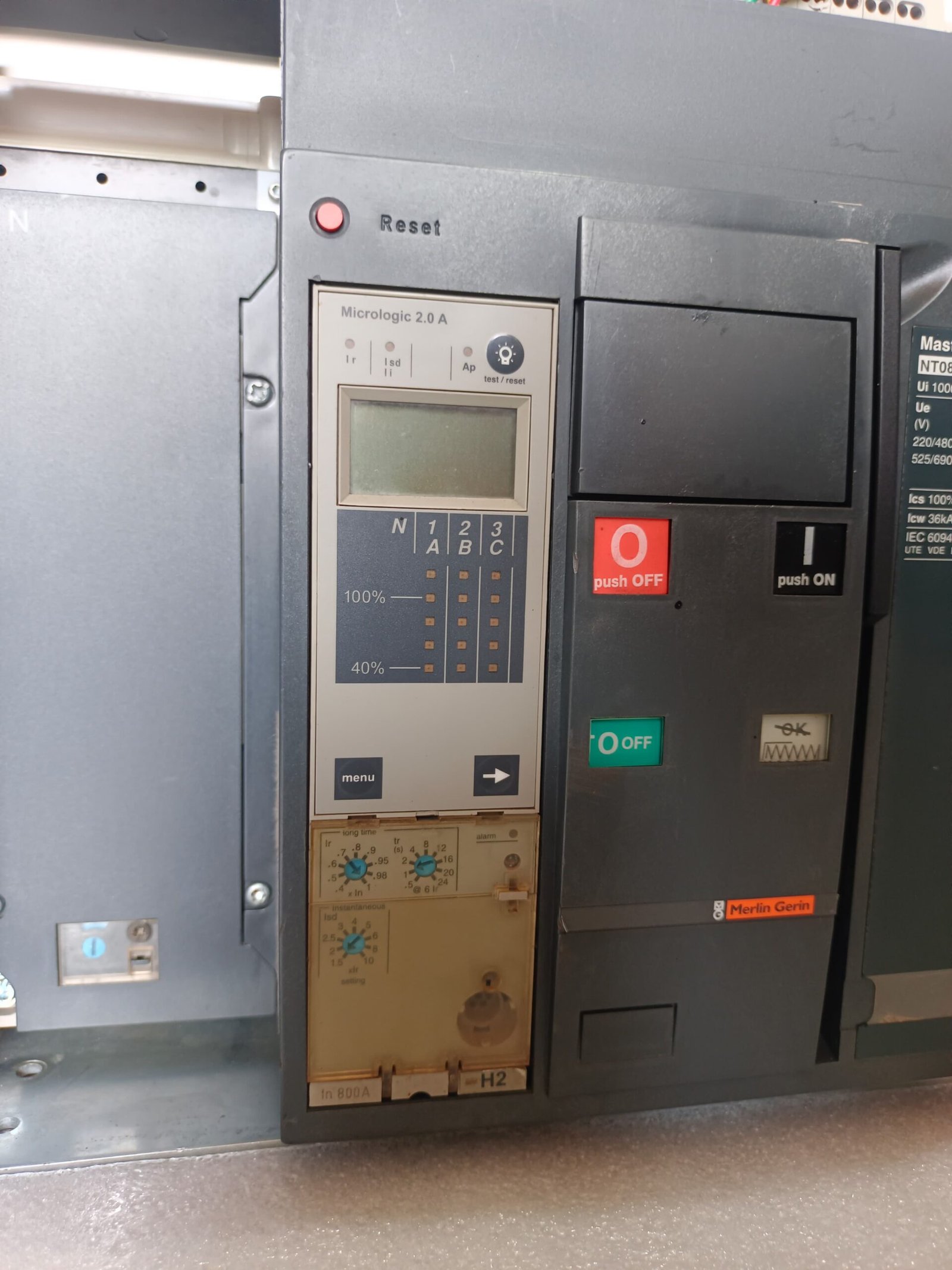 A06B-6096-H207 FANUC SERVO AMPLIFIER MODULE A06B6096H207 thumbnail 993