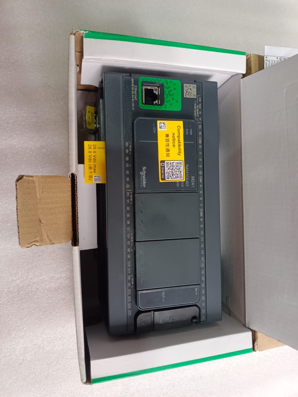 A06B-6096-H207 FANUC SERVO AMPLIFIER MODULE A06B6096H207 thumbnail 2136