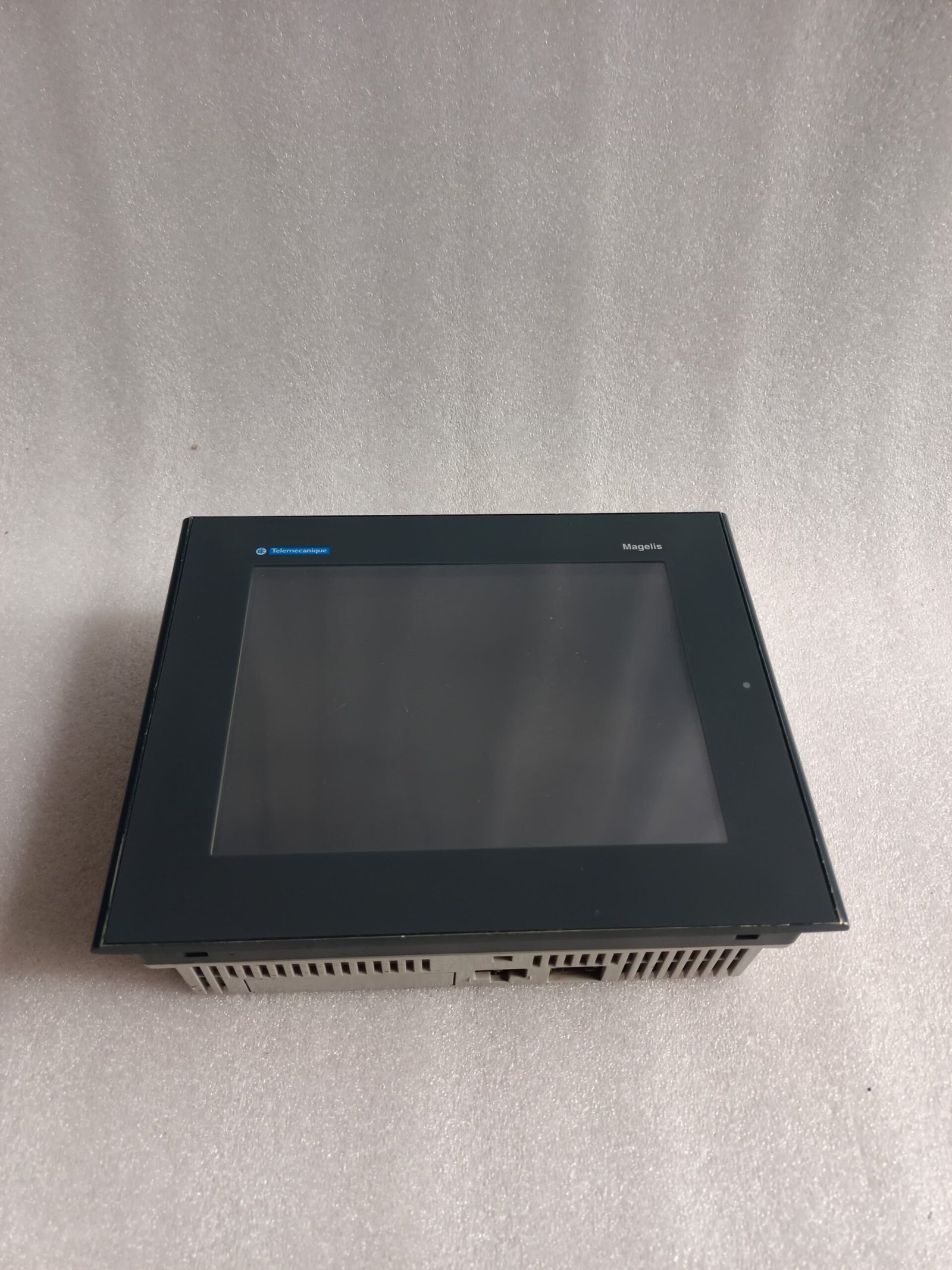 A06B-6096-H207 FANUC SERVO AMPLIFIER MODULE A06B6096H207 thumbnail 4746