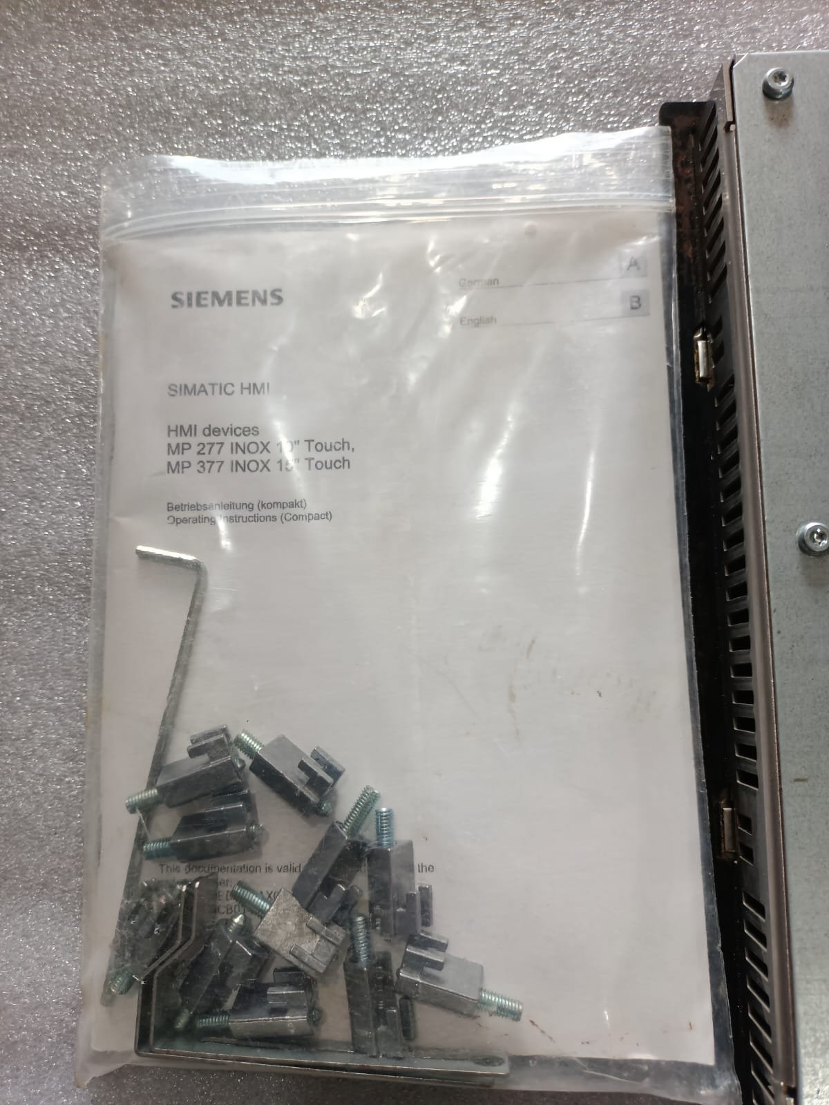 A06B-6096-H207 FANUC SERVO AMPLIFIER MODULE A06B6096H207 thumbnail 6075