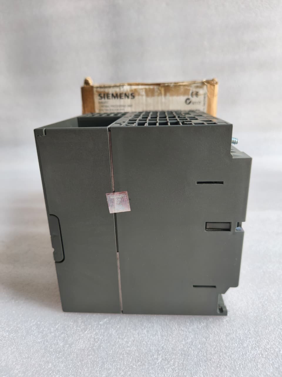 SIEMENS 6ES7318-3EL00-0AB0 SIEMENS 6ES73183EL000AB0 SIMATIC CENTRAL PROCESSING UNIT thumbnail 4