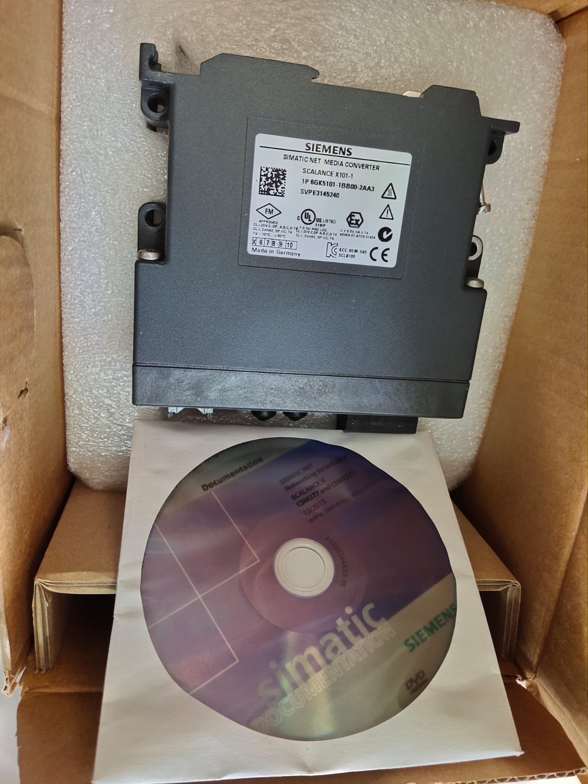 6GK5101-1BB00-2AA3  SIEMENS SIMATIC NET MEDIA CONVERTER SCALANCE X101-1 thumbnail 3