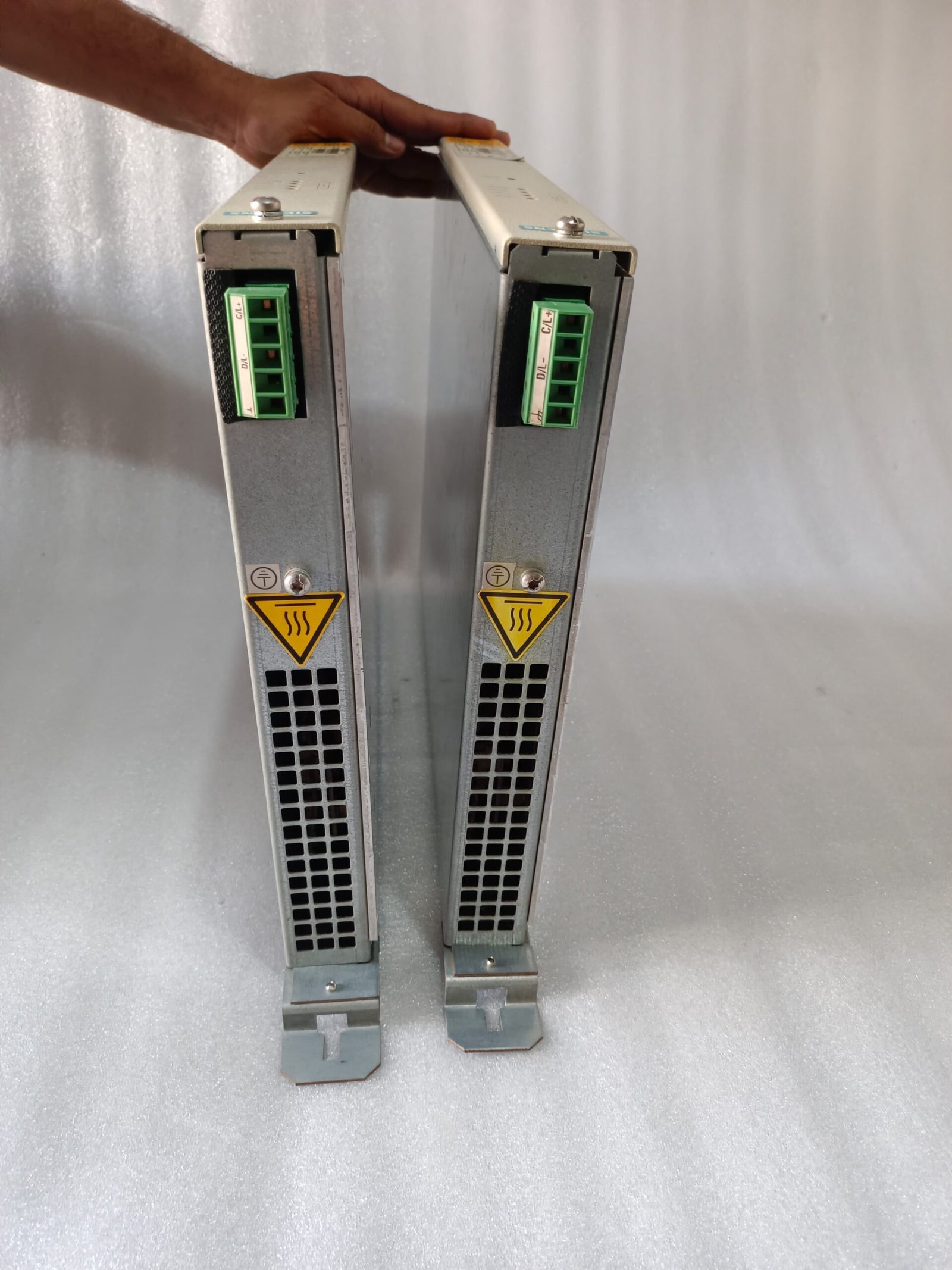 A06B-6096-H207 FANUC SERVO AMPLIFIER MODULE A06B6096H207 thumbnail 910