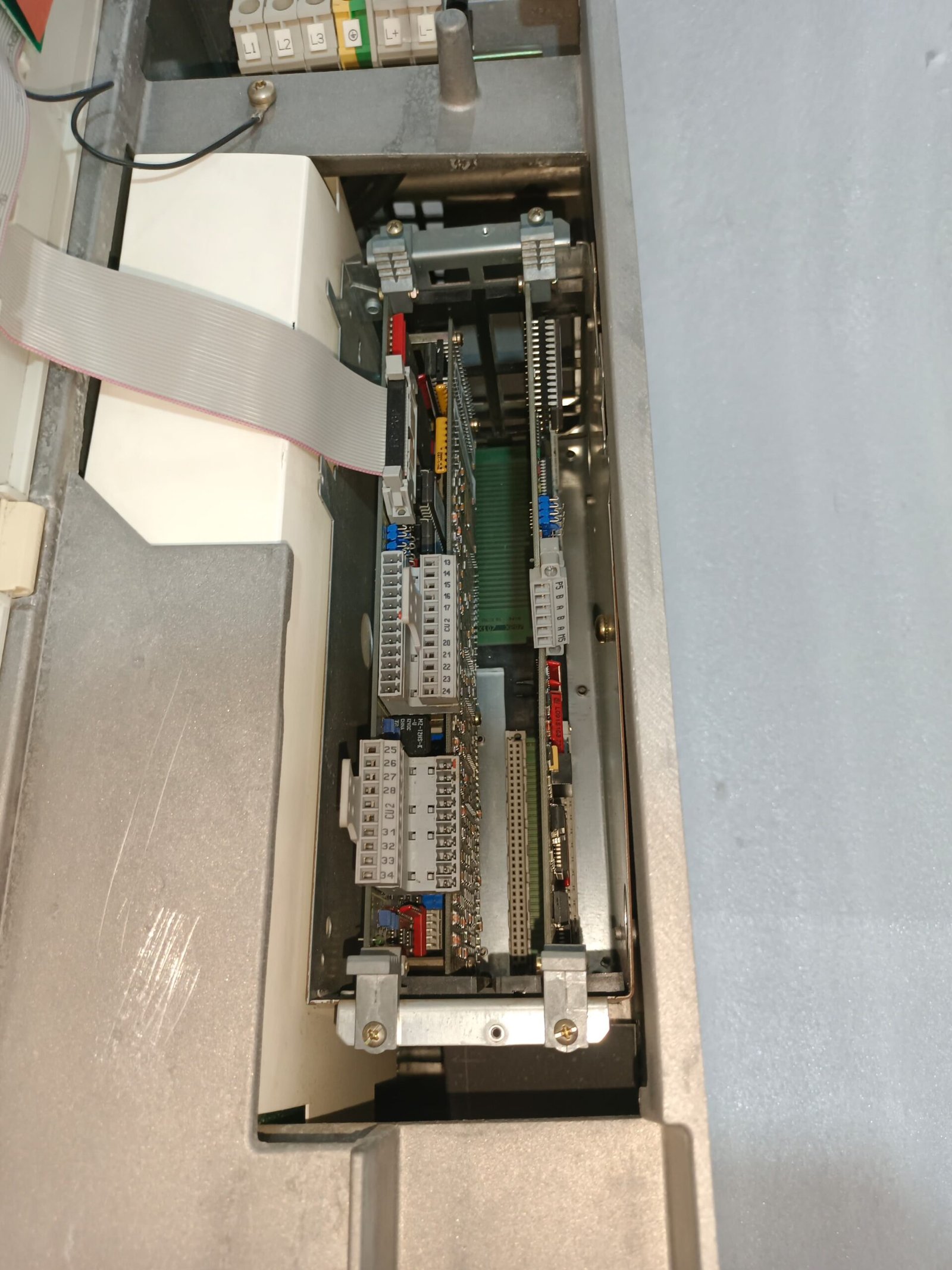 A06B-6096-H207 FANUC SERVO AMPLIFIER MODULE A06B6096H207 thumbnail 973