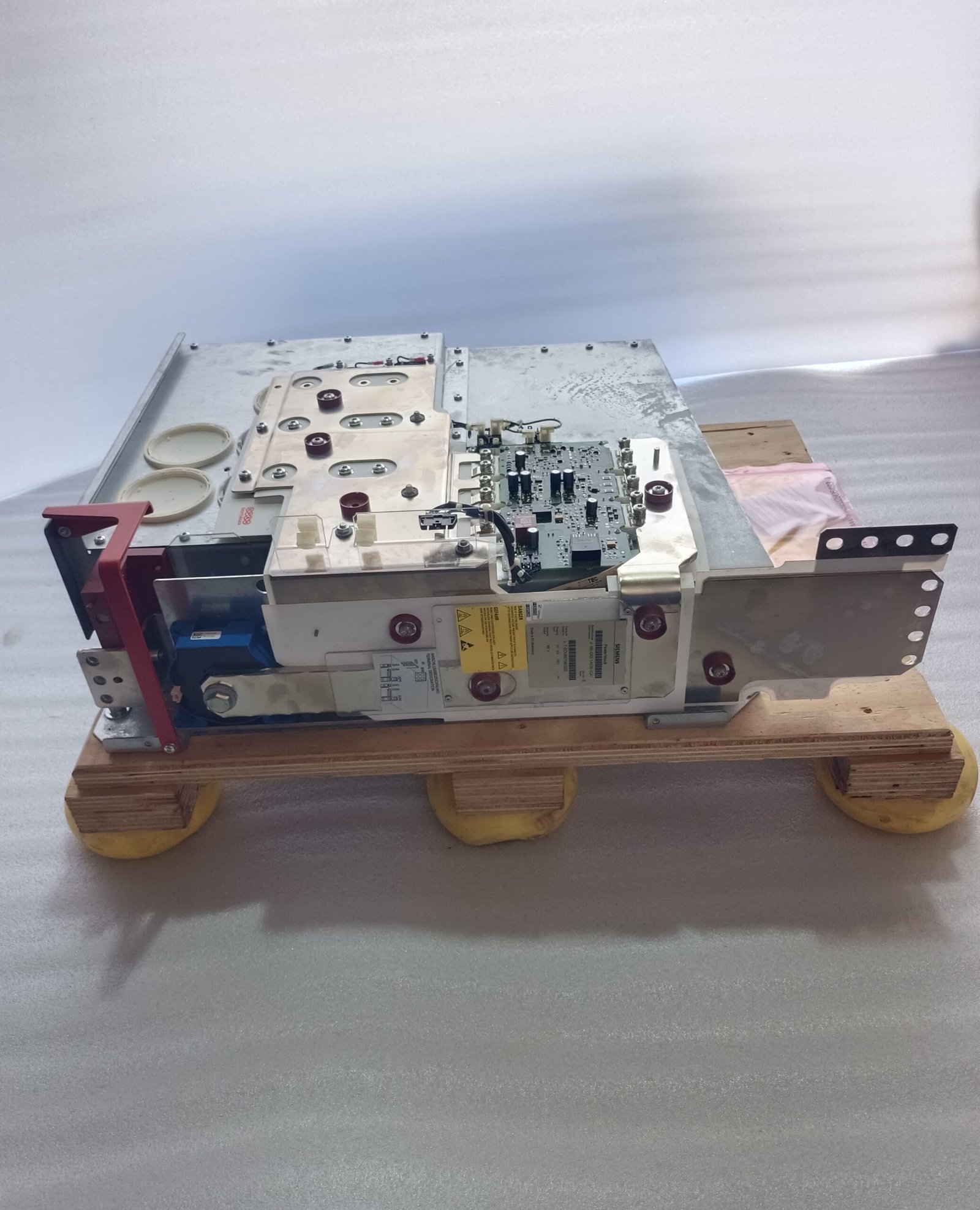 A06B-6096-H207 FANUC SERVO AMPLIFIER MODULE A06B6096H207 thumbnail 2556