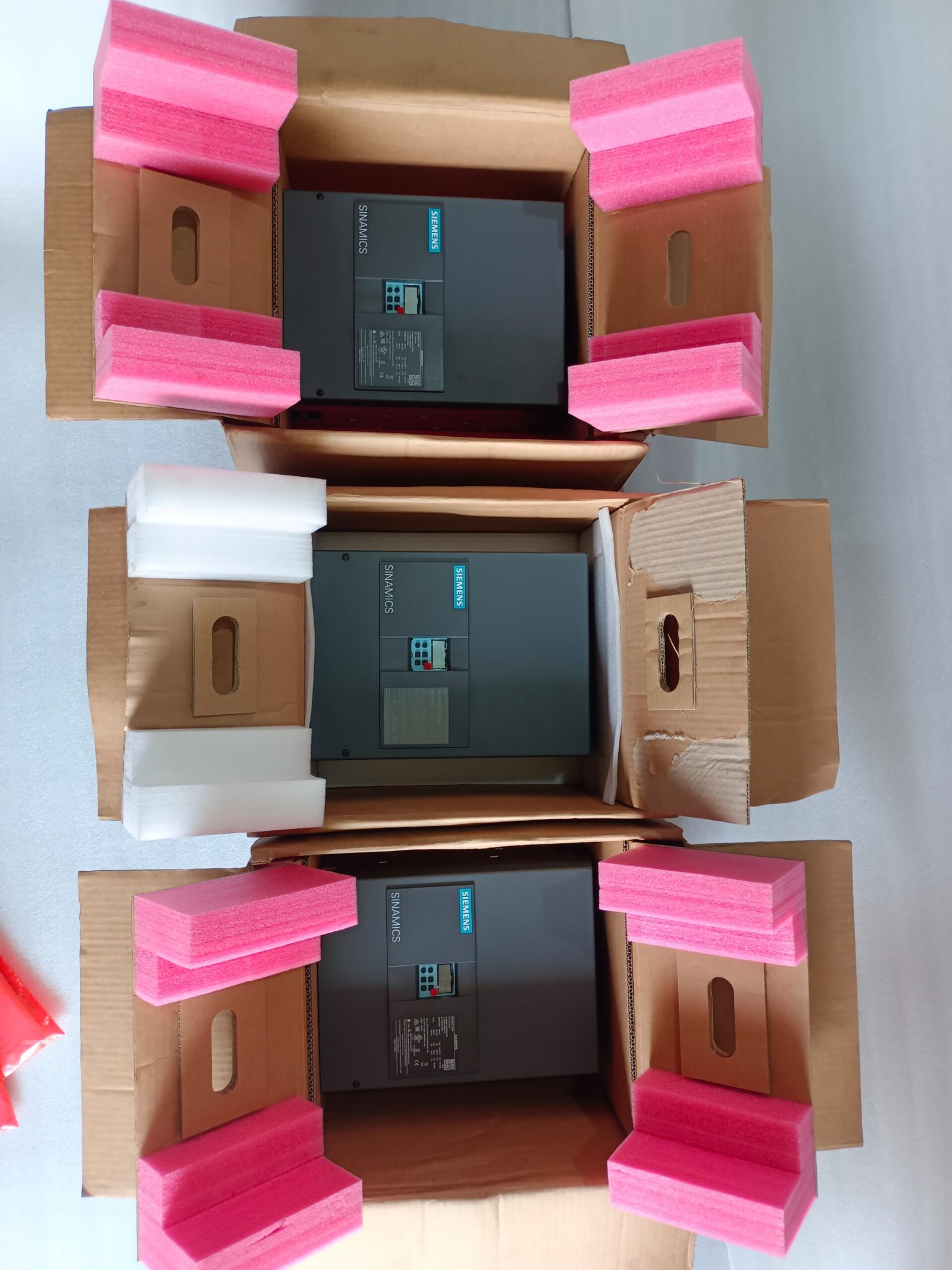 A06B-6096-H207 FANUC SERVO AMPLIFIER MODULE A06B6096H207 thumbnail 4619