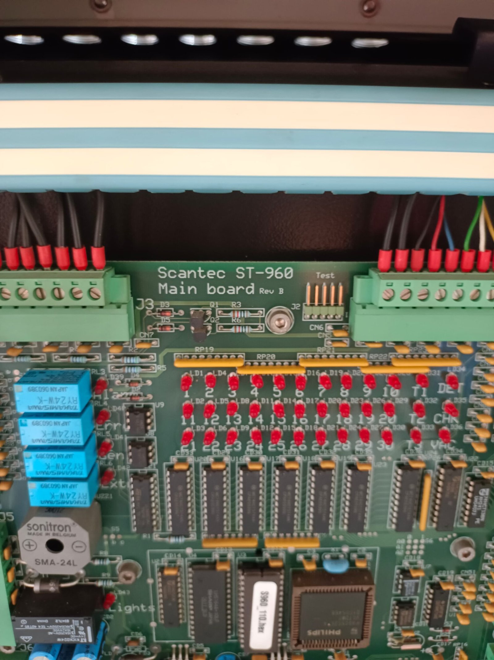 A06B-6096-H207 FANUC SERVO AMPLIFIER MODULE A06B6096H207 thumbnail 5515