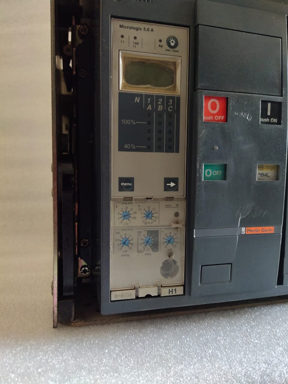 A06B-6096-H207 FANUC SERVO AMPLIFIER MODULE A06B6096H207 thumbnail 1090