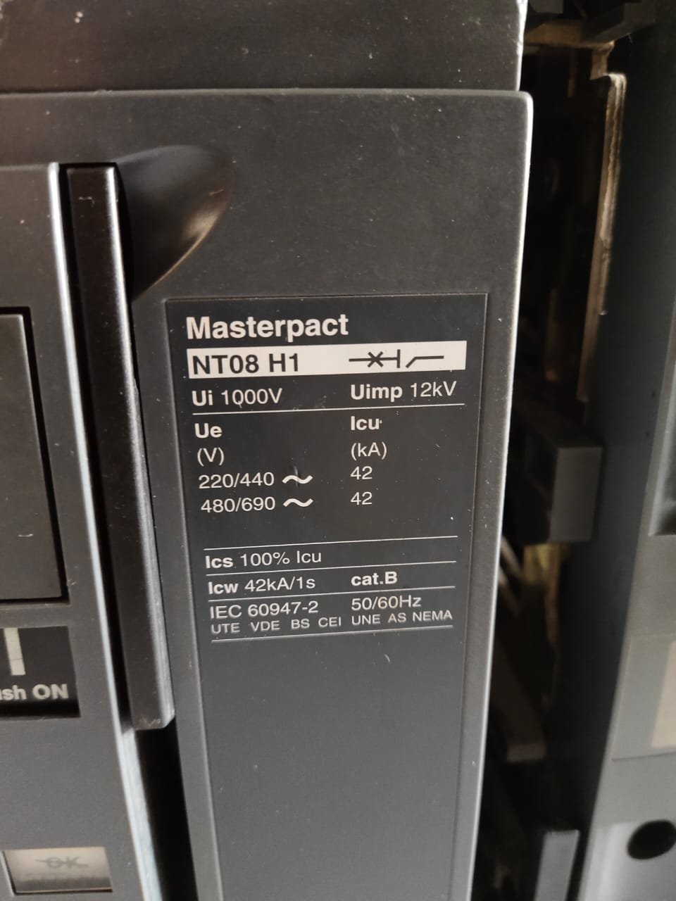 A06B-6096-H207 FANUC SERVO AMPLIFIER MODULE A06B6096H207 thumbnail 1094