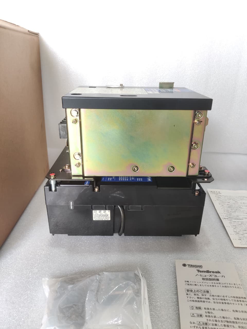 TERASAKI CIRCUIT BREAKER XS600CS TERASAKI MOTOR OPERATOR XMC6 thumbnail 5