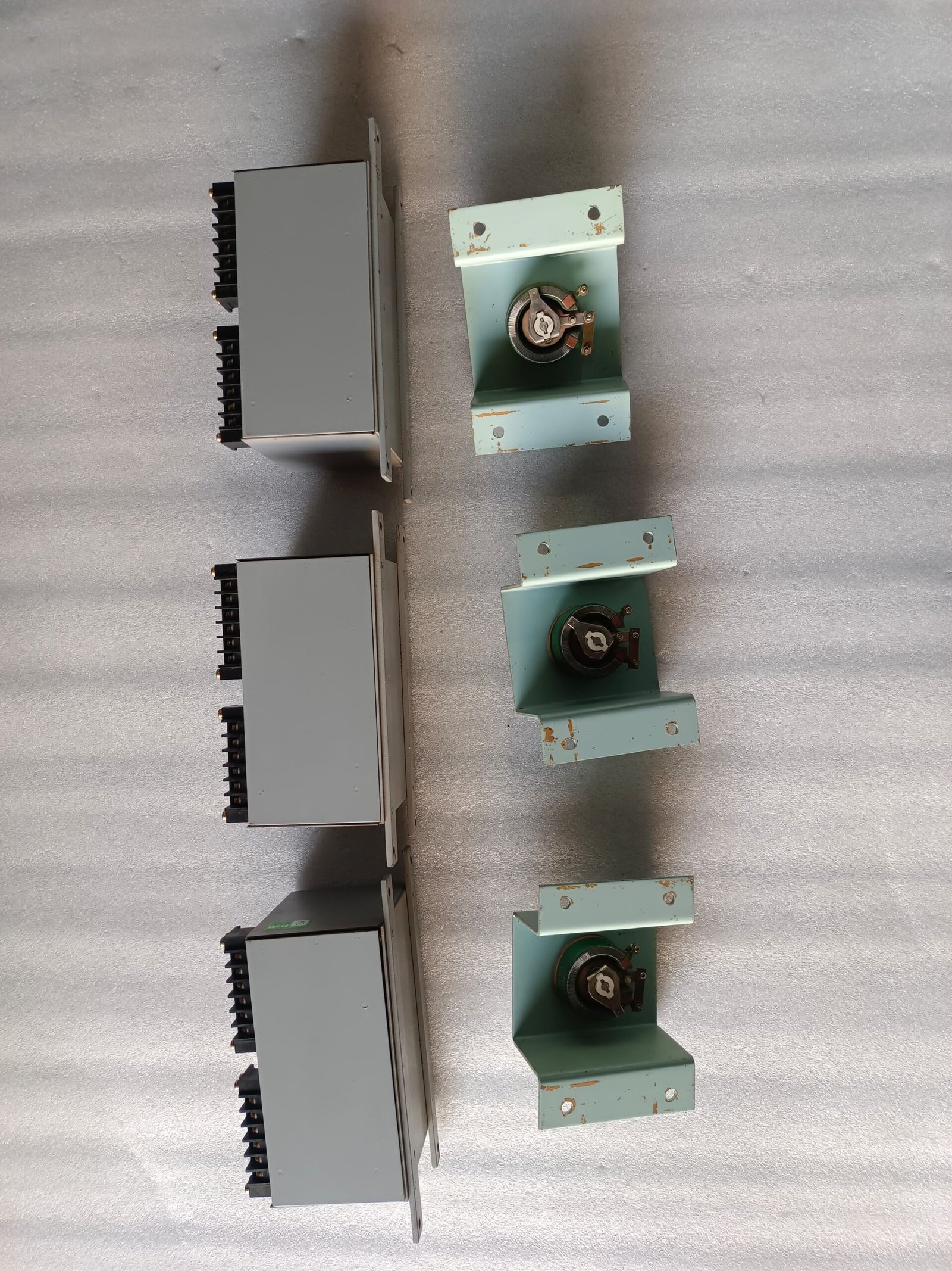 A06B-6096-H207 FANUC SERVO AMPLIFIER MODULE A06B6096H207 thumbnail 3920