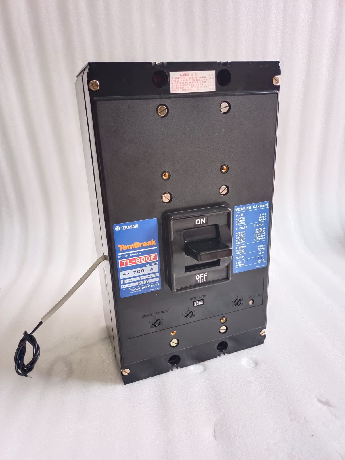 A06B-6096-H207 FANUC SERVO AMPLIFIER MODULE A06B6096H207 thumbnail 1906