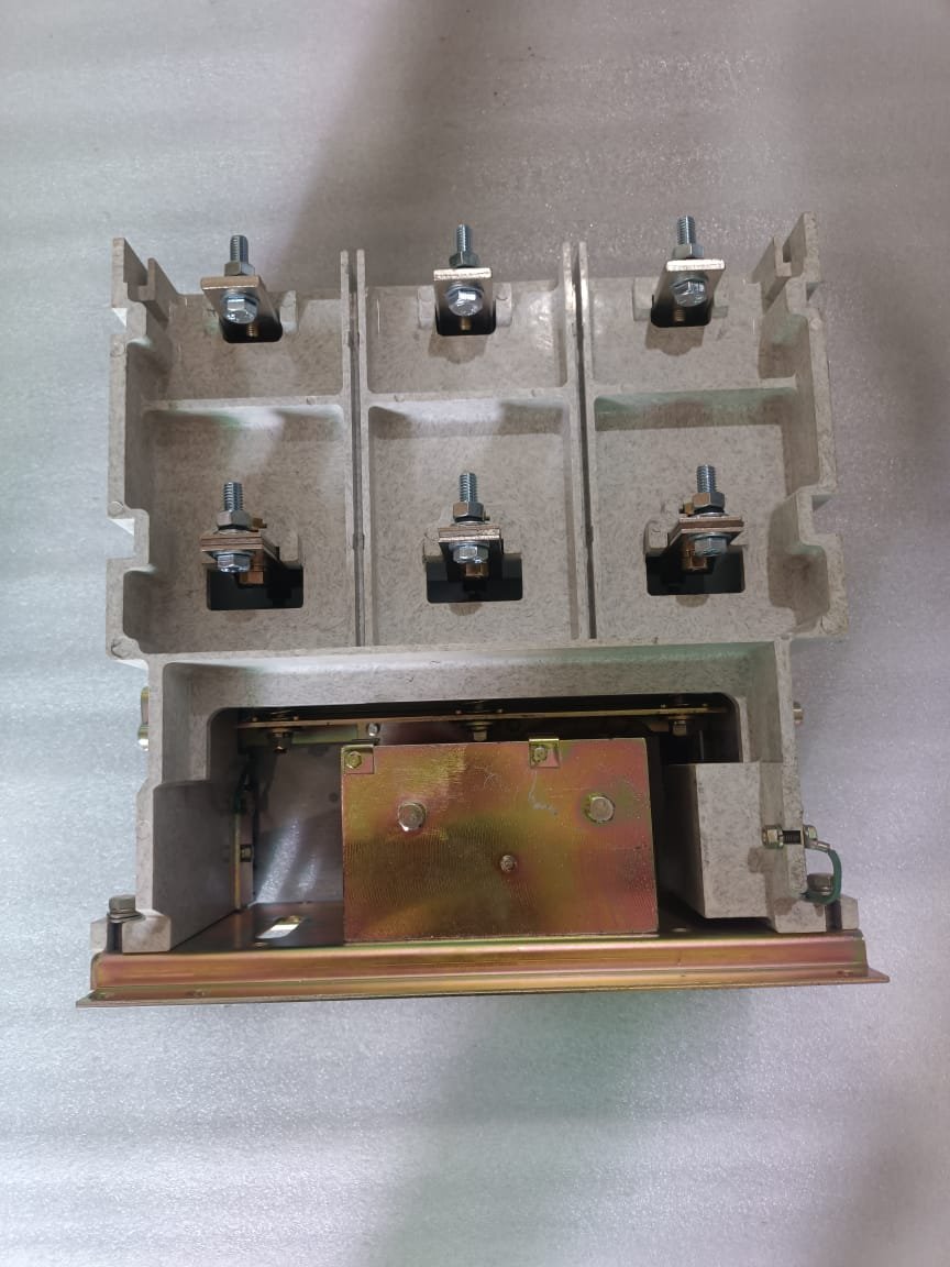 A06B-6096-H207 FANUC SERVO AMPLIFIER MODULE A06B6096H207 thumbnail 2254