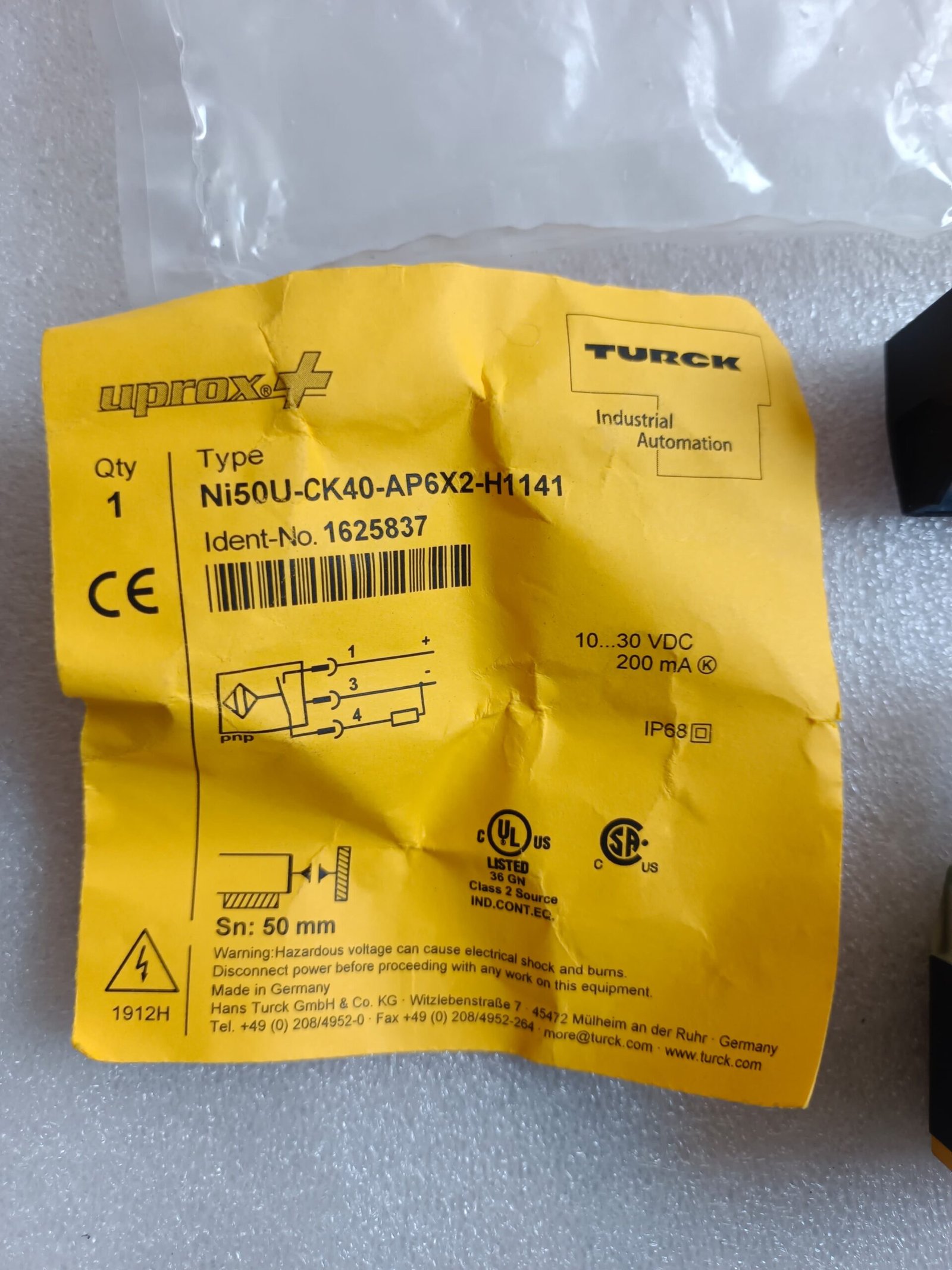 A06B-6096-H207 FANUC SERVO AMPLIFIER MODULE A06B6096H207 thumbnail 4275