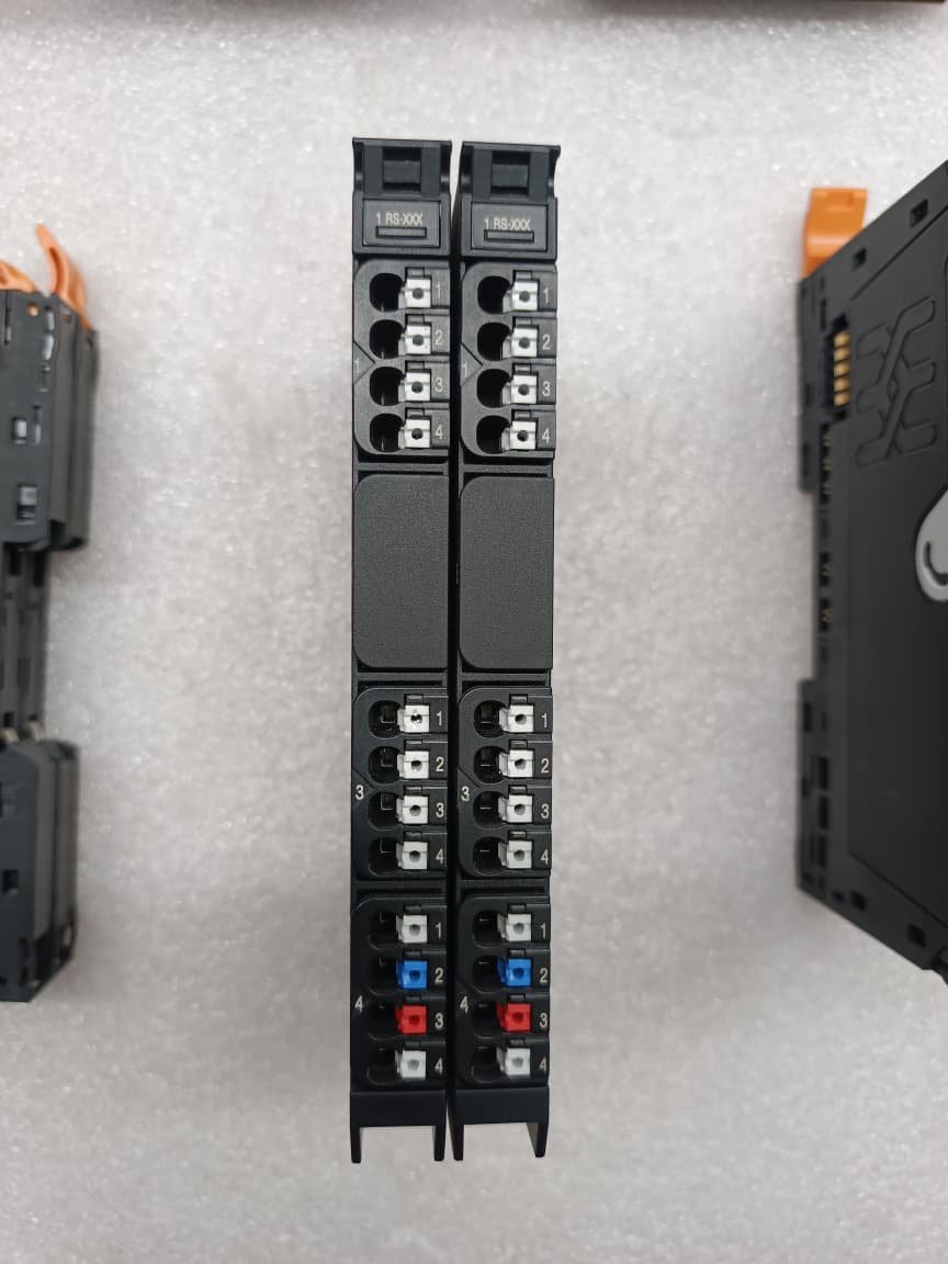 A06B-6096-H207 FANUC SERVO AMPLIFIER MODULE A06B6096H207 thumbnail 6435