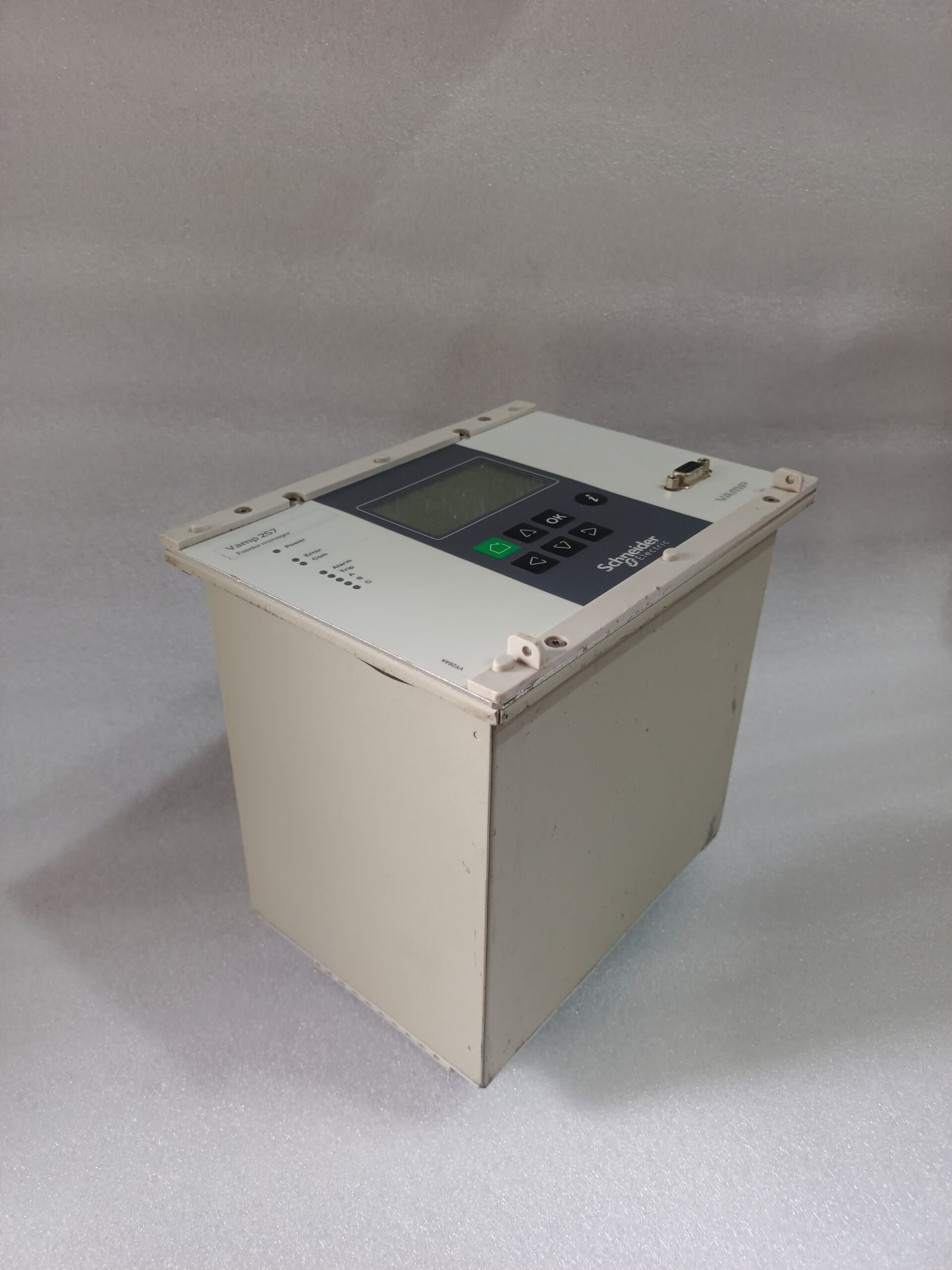 A06B-6096-H207 FANUC SERVO AMPLIFIER MODULE A06B6096H207 thumbnail 5122