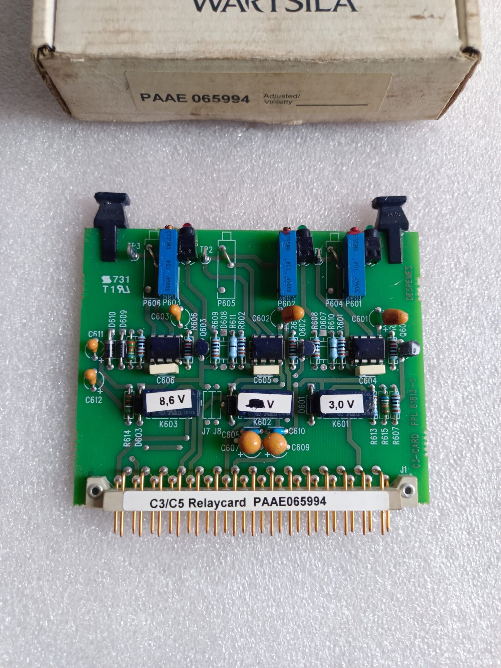 A06B-6096-H207 FANUC SERVO AMPLIFIER MODULE A06B6096H207 thumbnail 4449