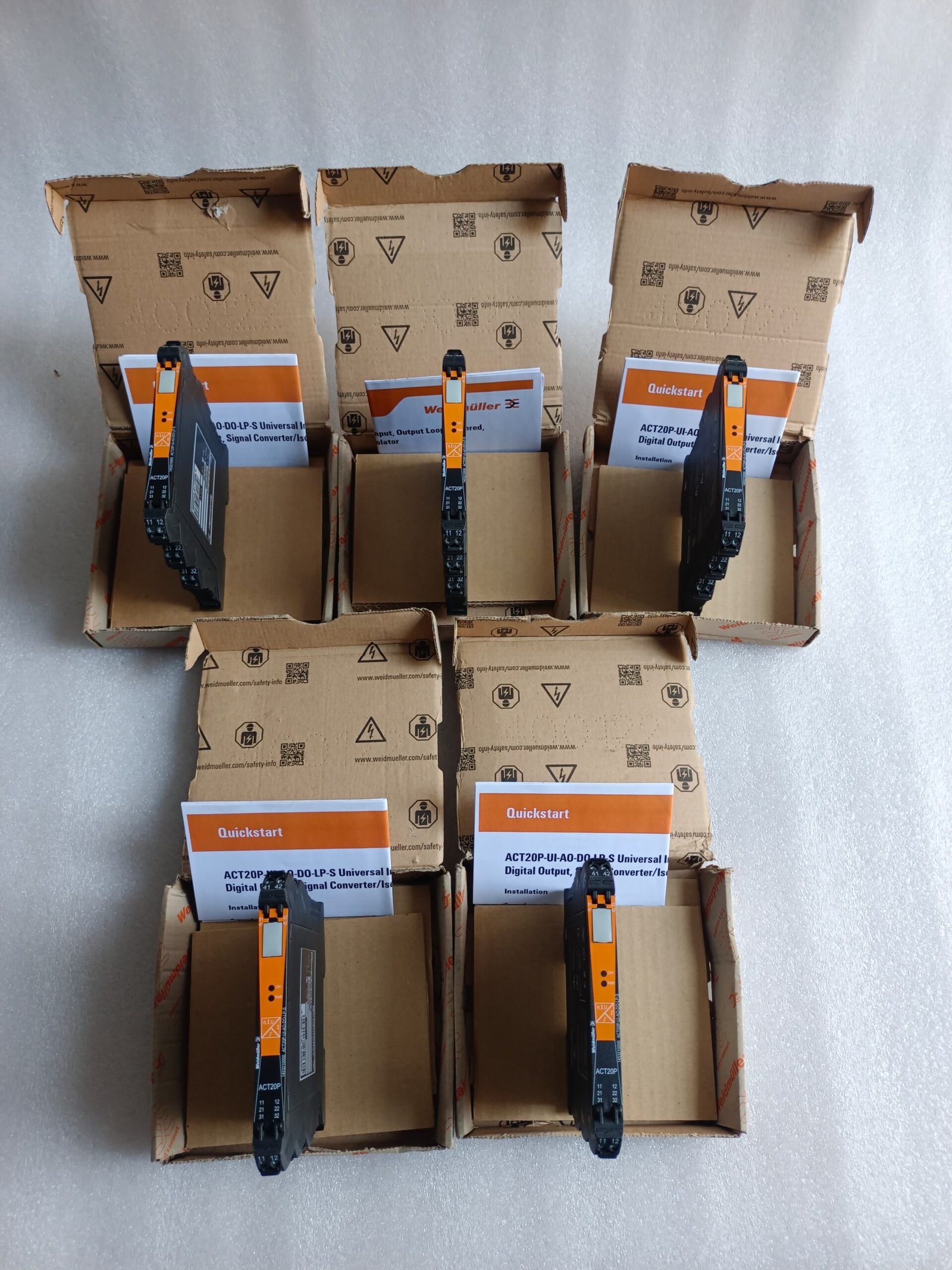 A06B-6096-H207 FANUC SERVO AMPLIFIER MODULE A06B6096H207 thumbnail 4528