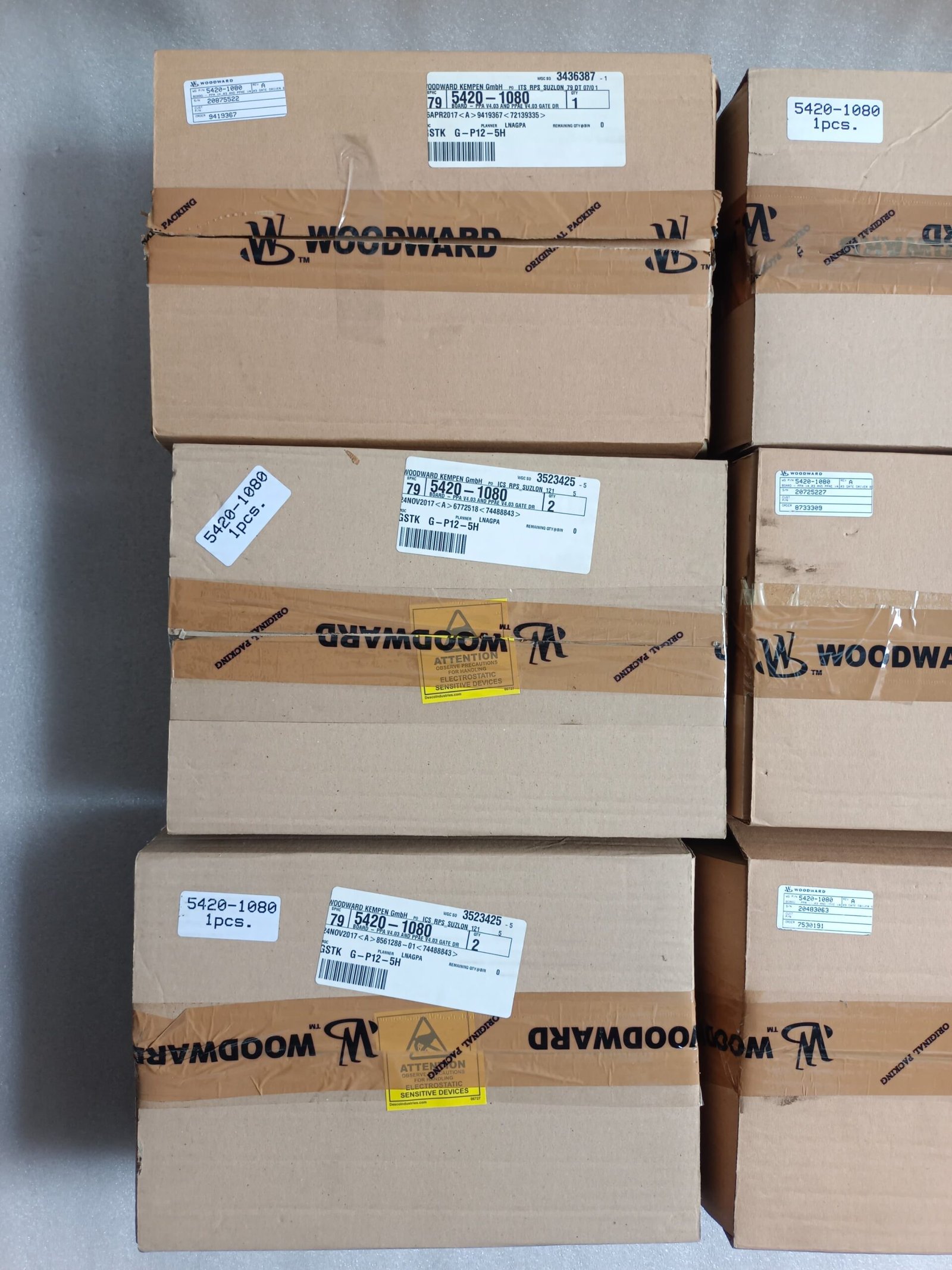 A06B-6096-H207 FANUC SERVO AMPLIFIER MODULE A06B6096H207 thumbnail 4661