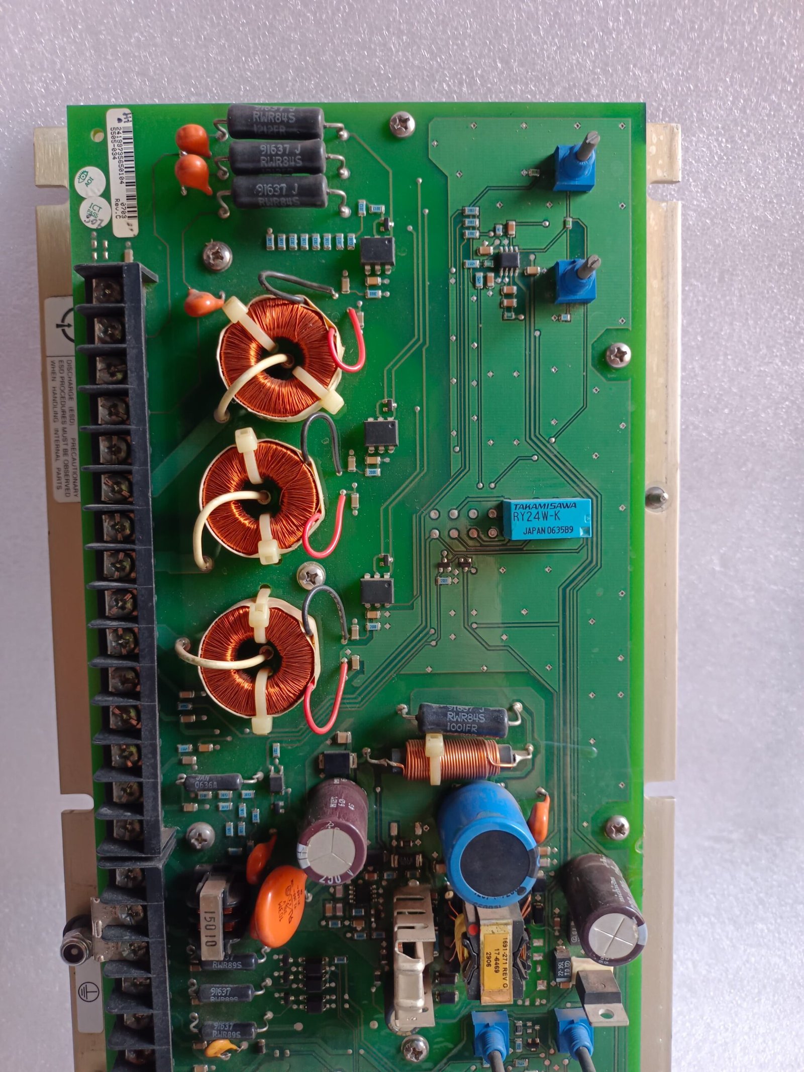 A06B-6096-H207 FANUC SERVO AMPLIFIER MODULE A06B6096H207 thumbnail 3548