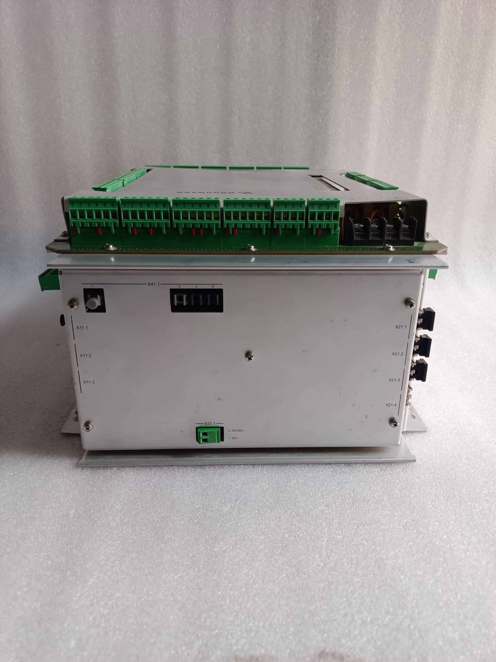 A06B-6096-H207 FANUC SERVO AMPLIFIER MODULE A06B6096H207 thumbnail 4416