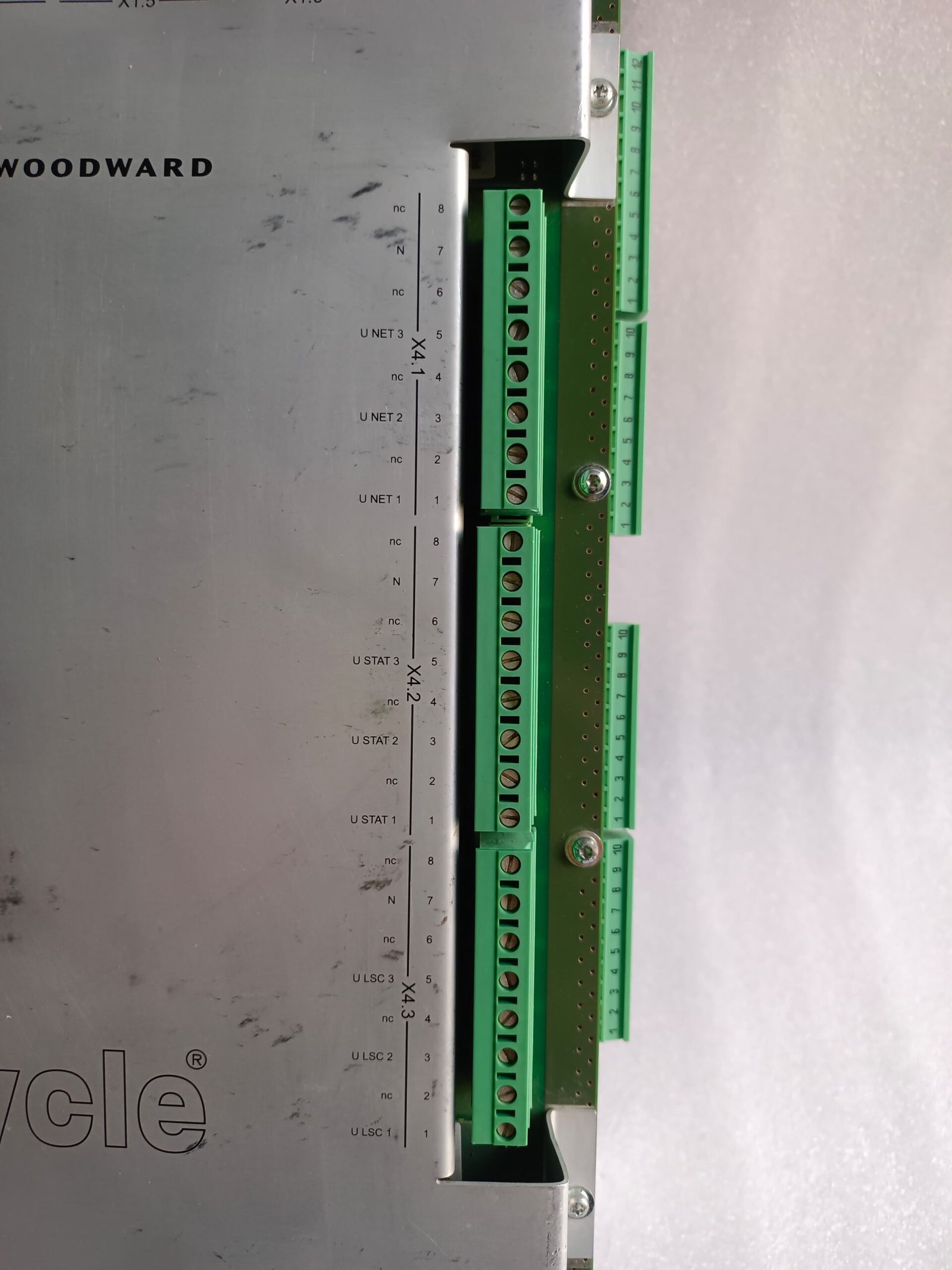 A06B-6096-H207 FANUC SERVO AMPLIFIER MODULE A06B6096H207 thumbnail 4411