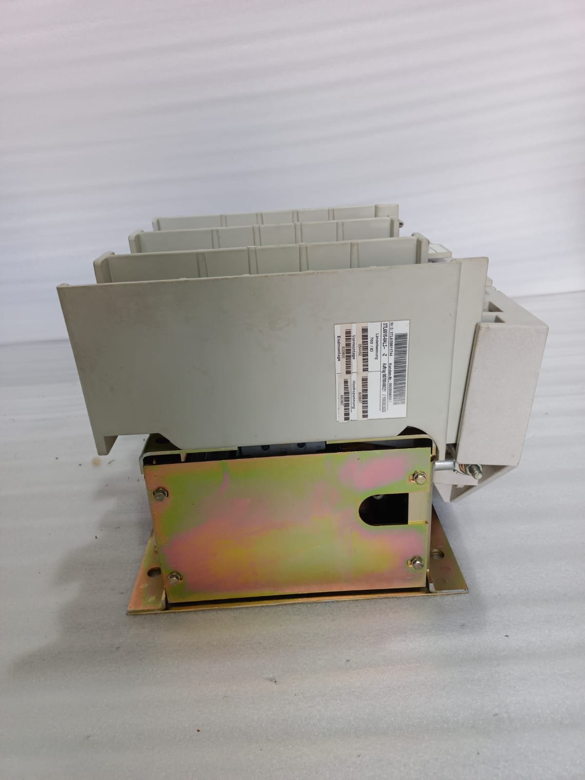 3TL6515-0AL2-Z SIEMENS 400AMP 12KV  VACUUM CONTACTOR thumbnail 11