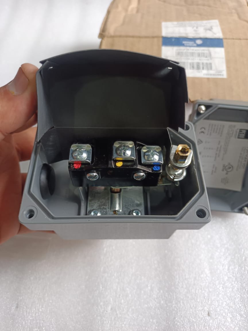 JOHNSON CONTROLS  F261KAH-V01 thumbnail 17