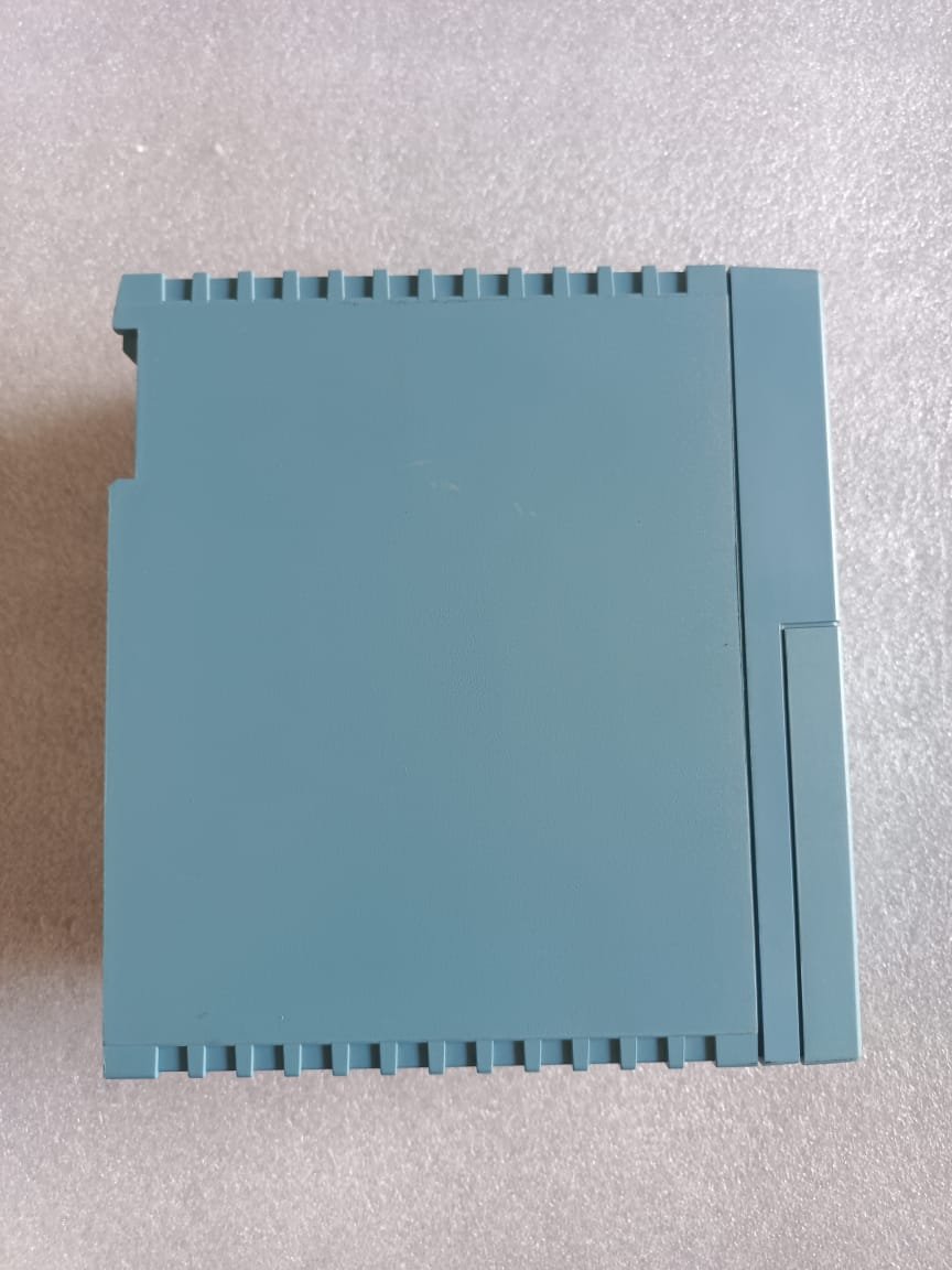 601/003/230/0/00US EUROTHERM AC DRIVE 2.2AMP thumbnail 5