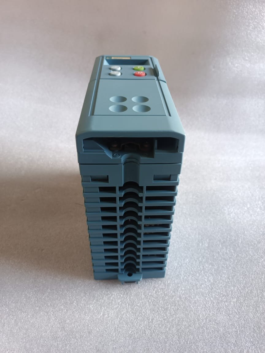 601/003/230/0/00US EUROTHERM AC DRIVE 2.2AMP thumbnail 6