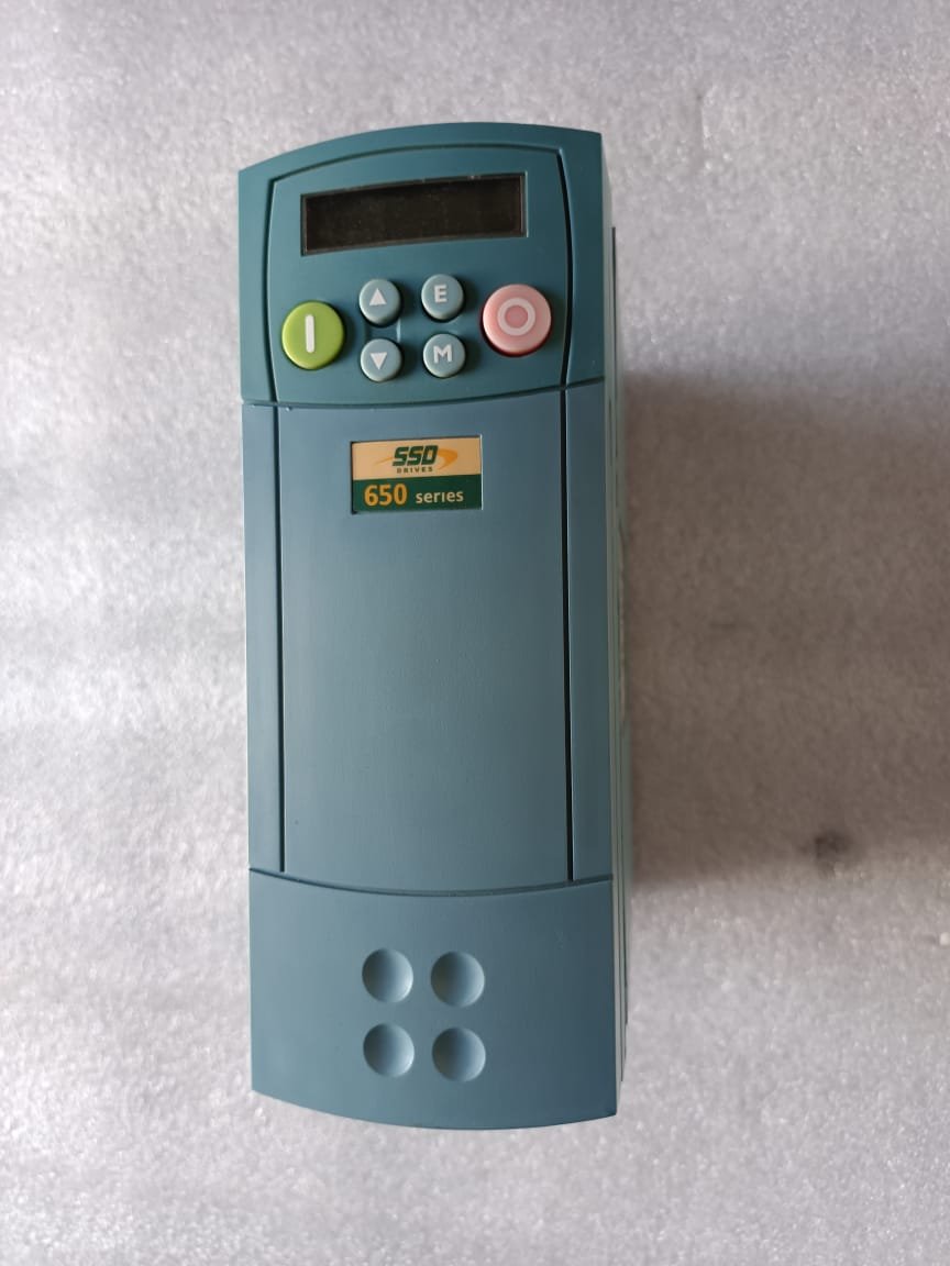 650/005/400/F/00/DISP/UK/0/0 SSD AC DRIVE 2AMP 3PHASE thumbnail 2