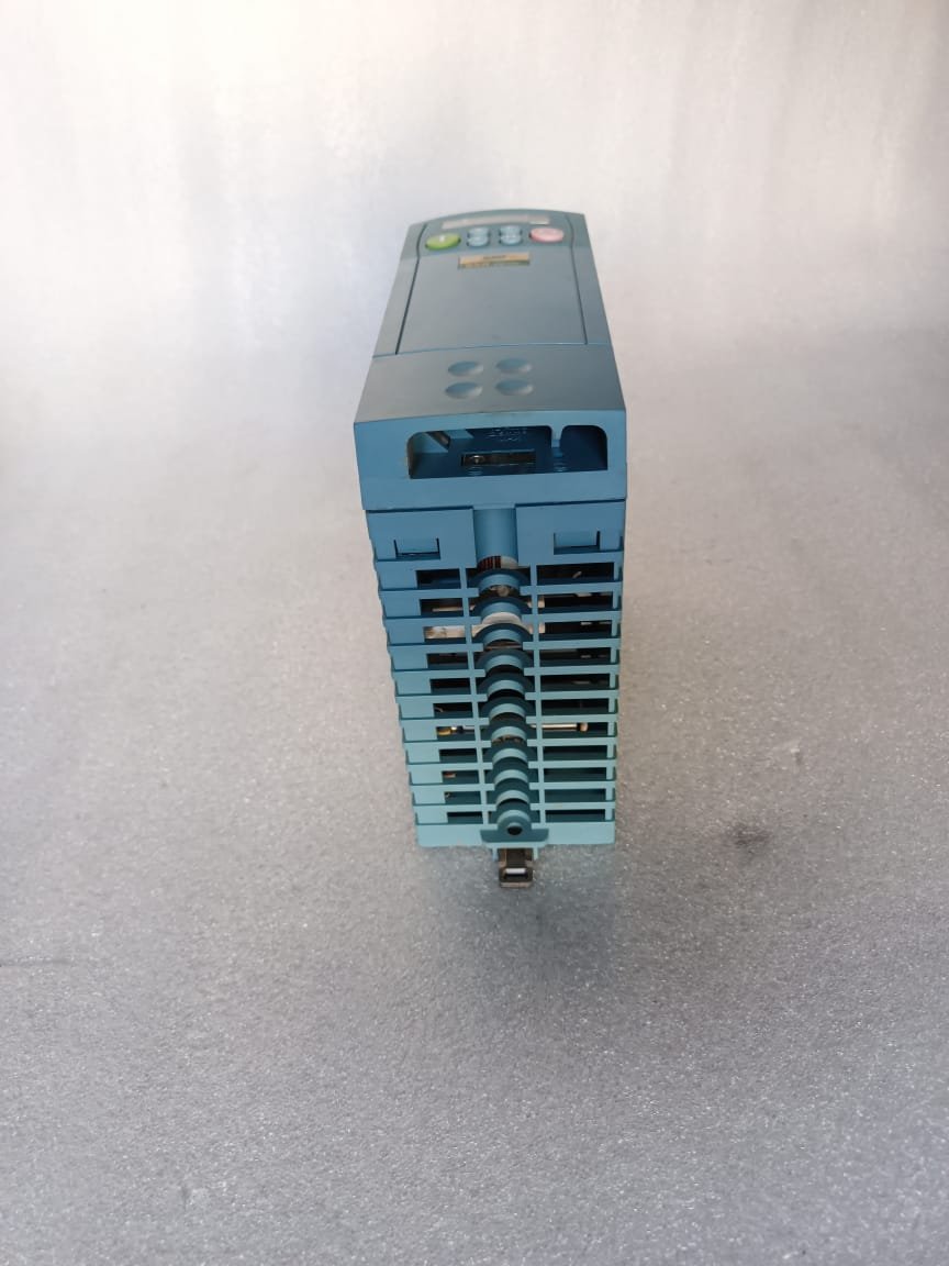 650/005/400/F/00/DISP/UK/0/0 SSD AC DRIVE 2AMP 3PHASE thumbnail 9