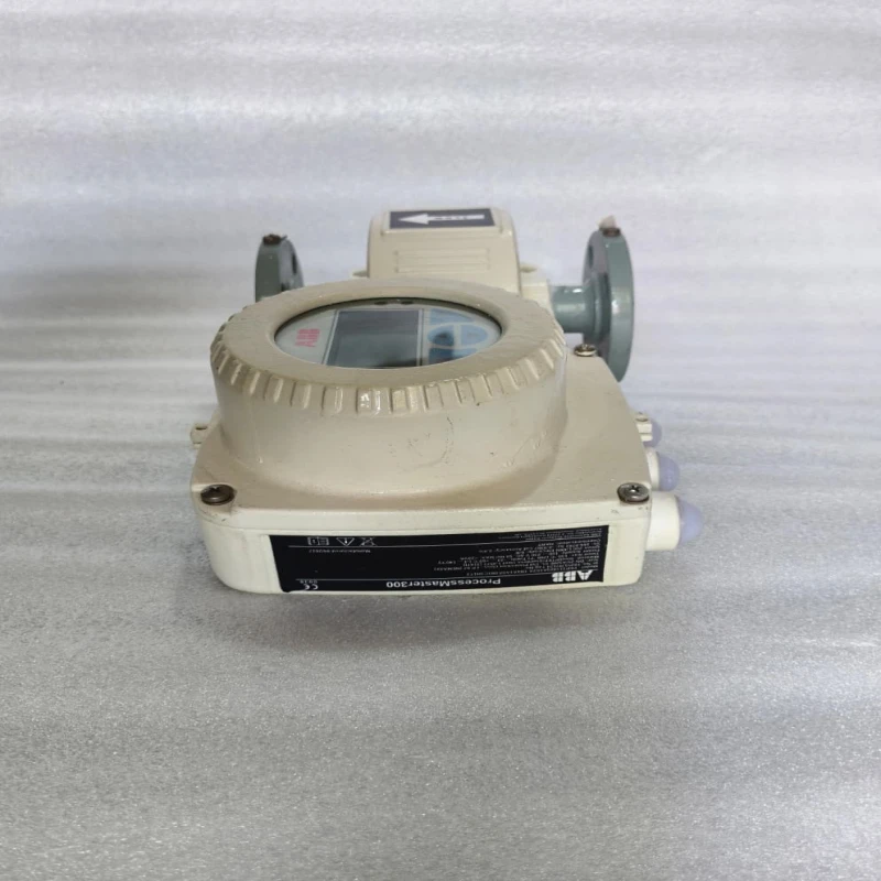 ABB ProcessMaster 300 Electromagnetic Flowmeter FEP311025A1S2A1B1A1A0A1B1C1H1T3 | High-Accuracy Mag Flow Meter for Conductive Liquids thumbnail 2