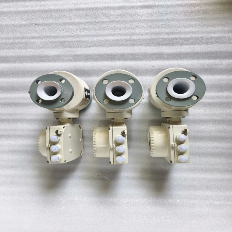 ABB ProcessMaster 300 Electromagnetic Flowmeter FEP311040A1S2A1B1A1A0A1B1C1H1T3 – High Accuracy Mag Flow Meter for Industrial Liquid Measurement thumbnail 6