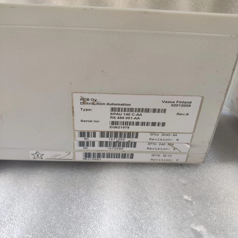 ABB SPAU 140 C-AA Numerical Synchro-Check and Voltage-Check Protection Relay thumbnail 3