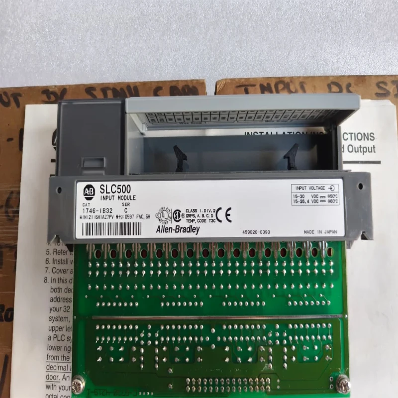 Allen-Bradley 1746-IB32 SLC 500, 32-Point 24VDC DC-Sink Digital Input Module thumbnail 8