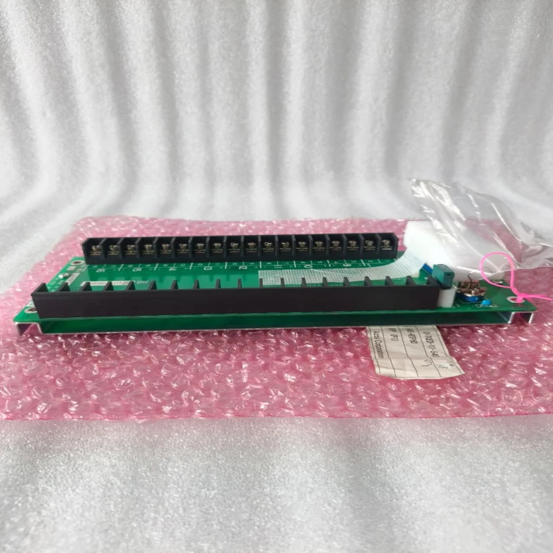 Azbil HAS-RTP50 Pulse Input Remote Terminal Panel PI-TP 80360689-002, 8-Channel Industrial Automation Module thumbnail 5