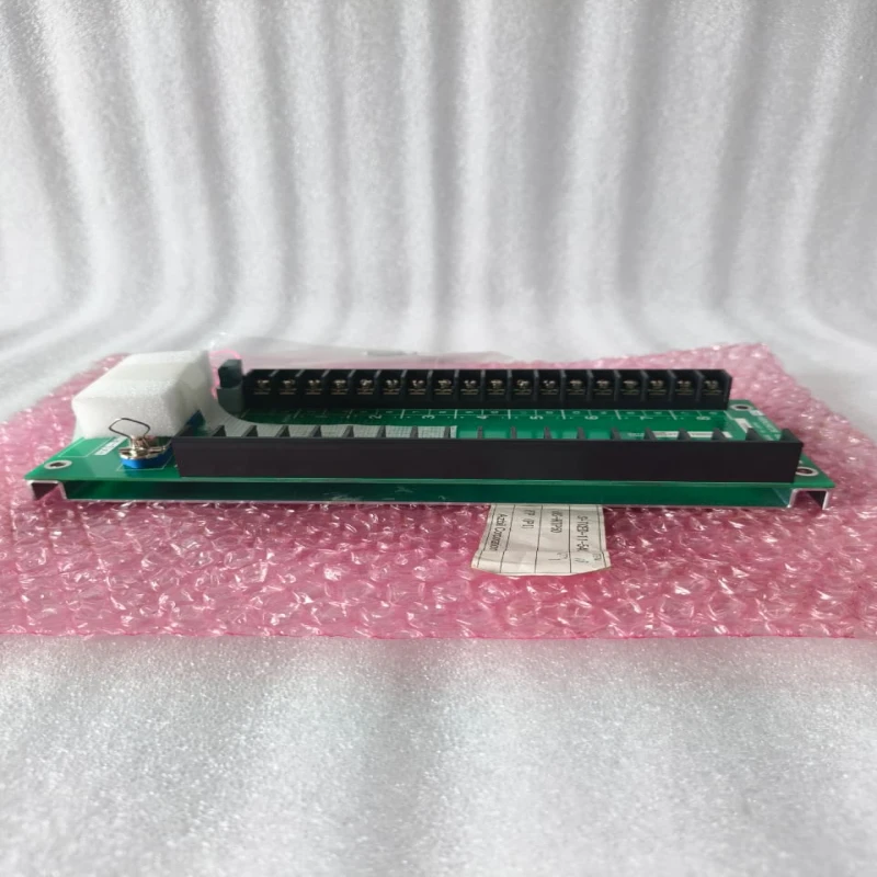 Azbil HAS-RTP50 Pulse Input Remote Terminal Panel PI-TP 80360689-002, 8-Channel Industrial Automation Module thumbnail 8