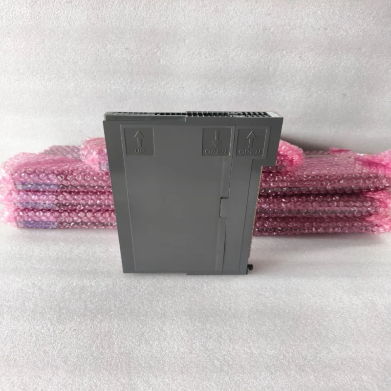 AZBIL HD-DIM70H-5 Digital Input Module 24V DC 280mA thumbnail 3