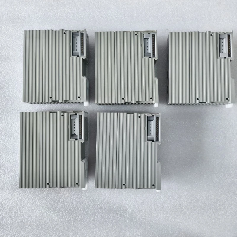 AZBIL RY5004P0000 4-Channel Pt100 RTD Input I/O Module 24V HVAC Building Automation thumbnail 4