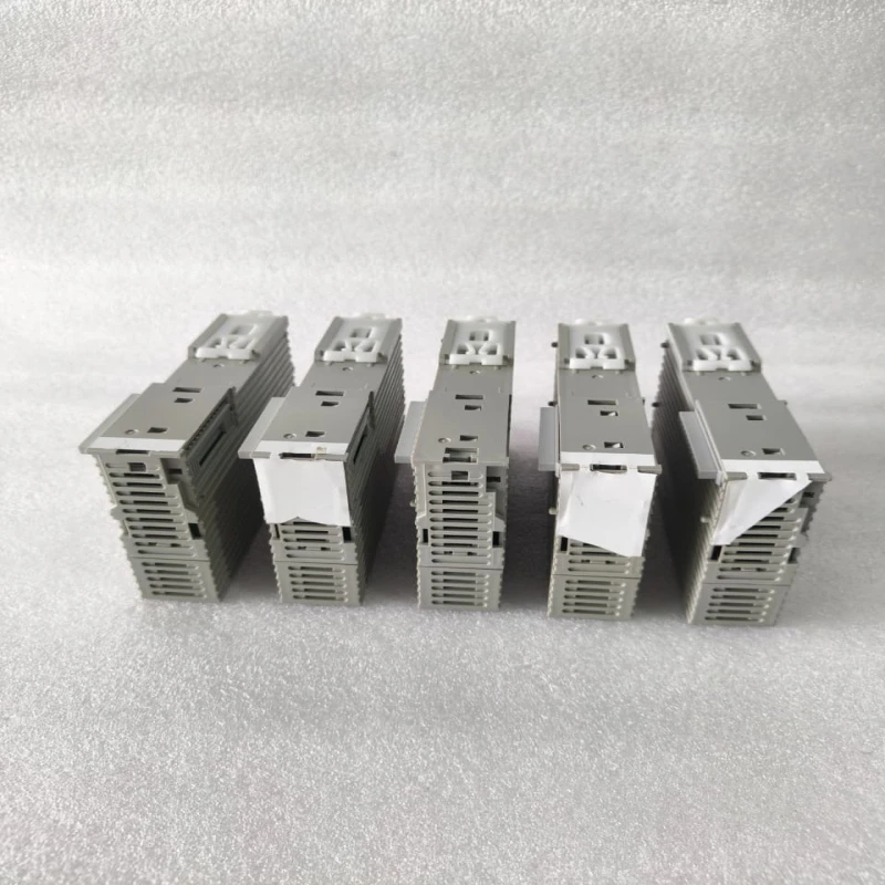AZBIL RY5004P0000 4-Channel Pt100 RTD Input I/O Module 24V HVAC Building Automation thumbnail 6