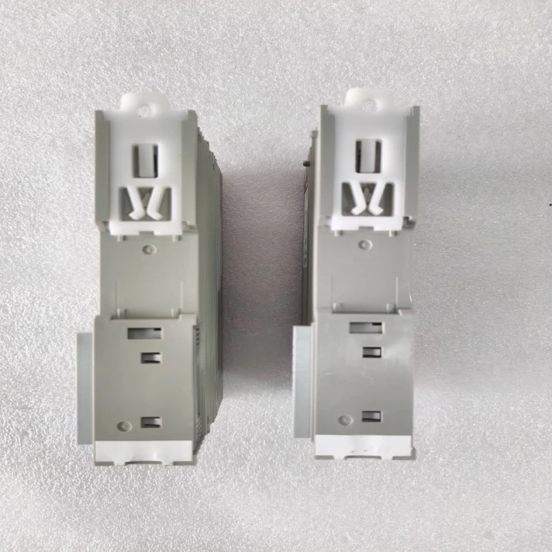 AZBIL RY5008S0000-T 8-Point Digital Input I/O Module for Infilex Building Automation System thumbnail 7