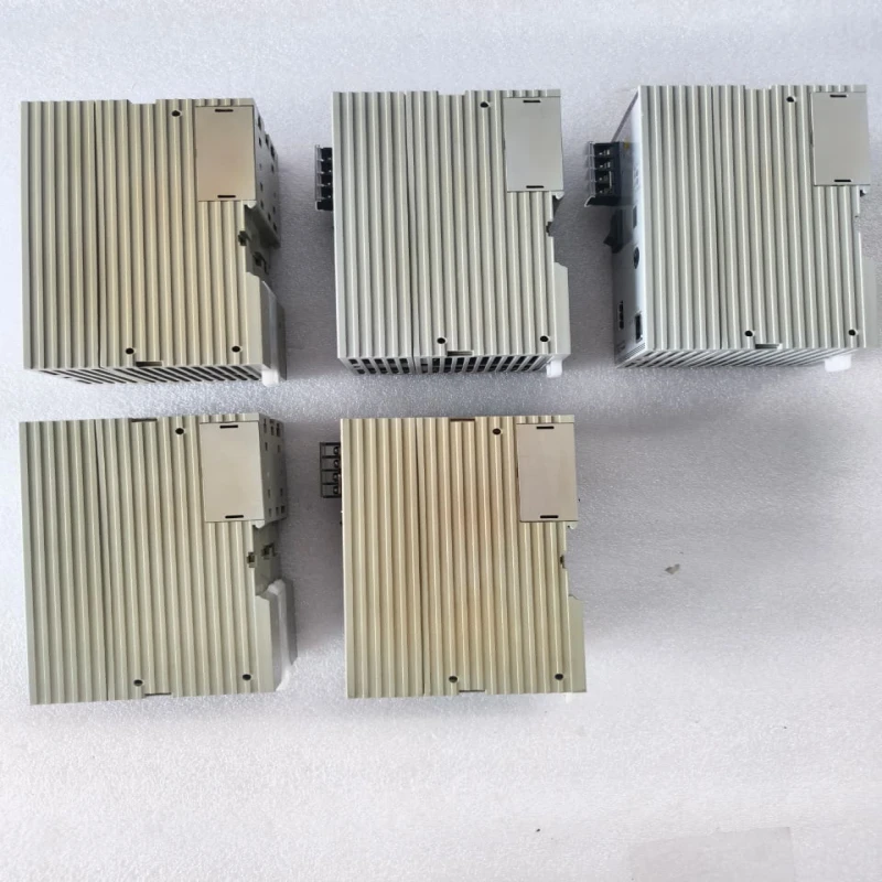 Azbil WY5511W0000 Infilex GC IP Type Multipurpose Controller 100-240V AC | 83166947-302 thumbnail 3