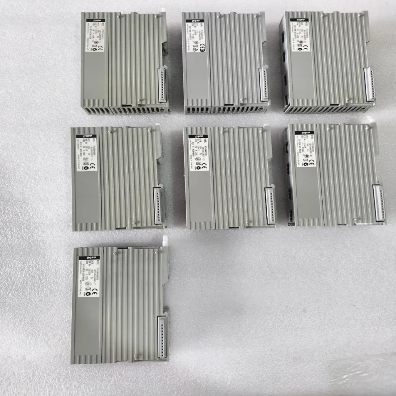 Azbil Yamatake RY5004A0000-T Direct I/O Module 4-Channel Voltage/Current Transducer, 24VDC thumbnail 8