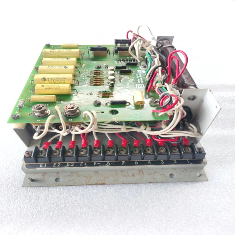 Basler Electric SR8A-2B16B3A Static Voltage Regulator (AVR) | Automatic Generator Voltage Regulator | Industrial Generator Excitation Control Module thumbnail 2