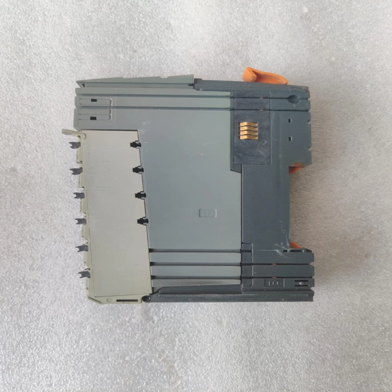 B&amp;R X20DO8322 Digital Output Module – 16-Channel High-Speed Industrial Output I/O thumbnail 4